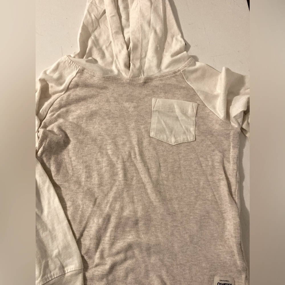 Never worn white and off white Bosh kosh size 6 boys